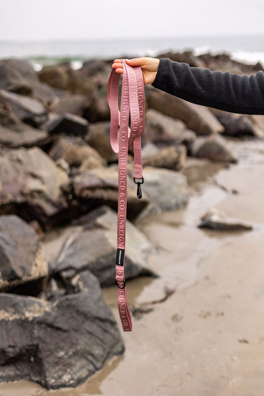 The Nomad Leash | Dusk